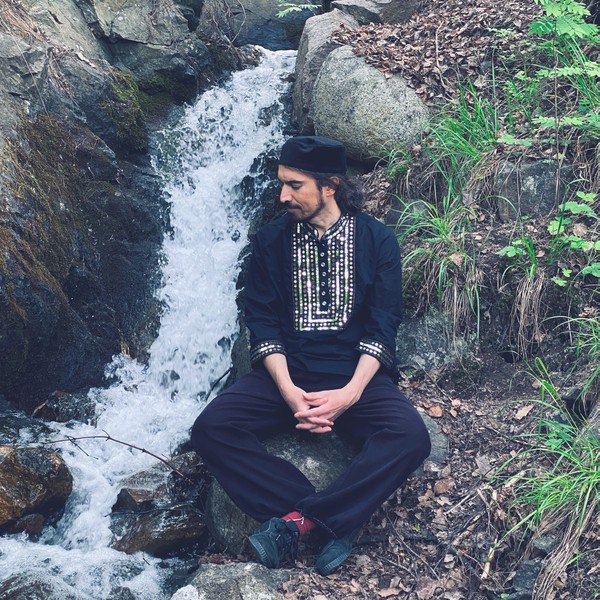Ishaaq Aarkistra - 'Grunderna'