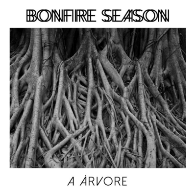 BONFIRE SEASON - A Árvore