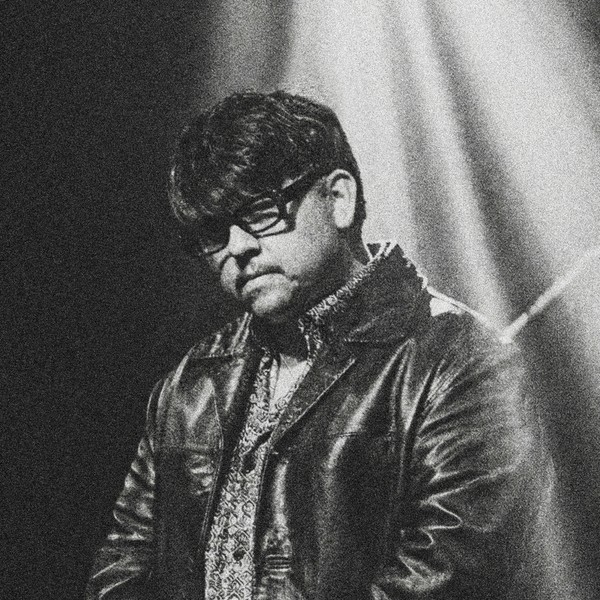 Escucha toda mi música aquí  👇