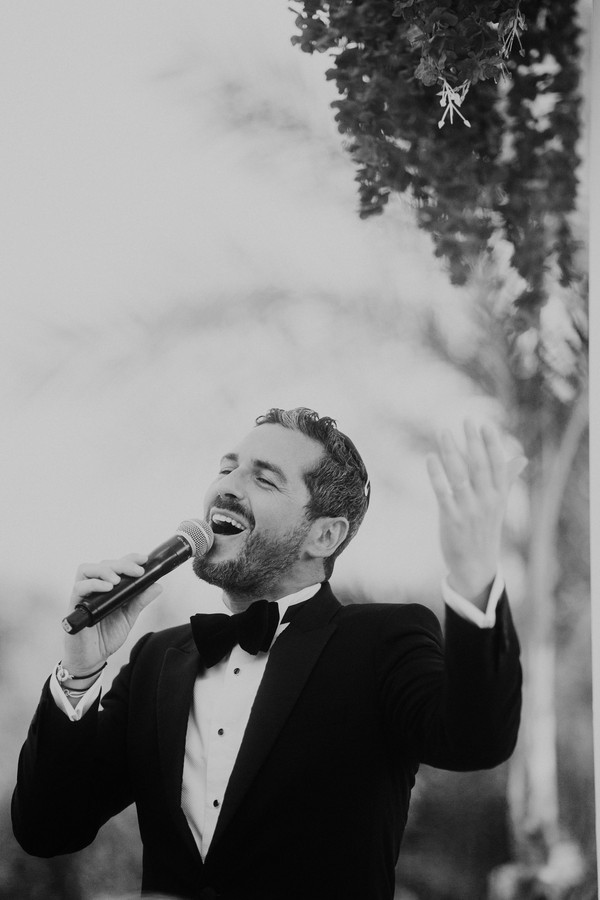 Discover all the songs and video clips of Micky Gabay