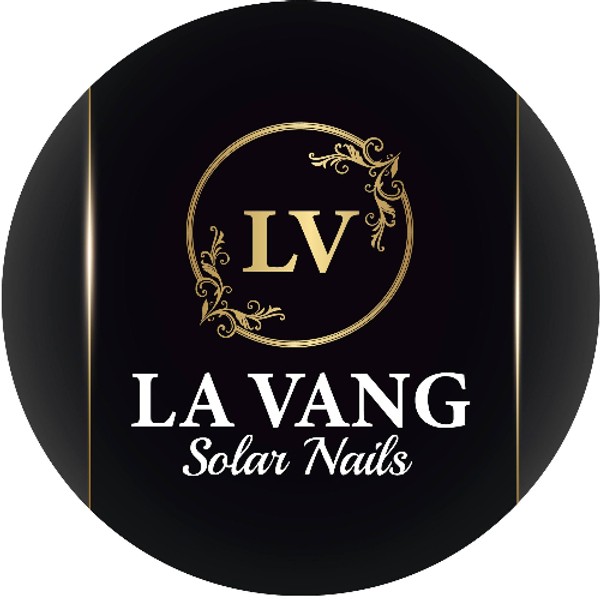La Vang Solar Nails