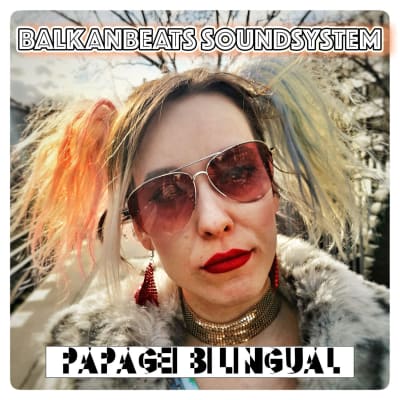 PAPAGEI BILINGUAL